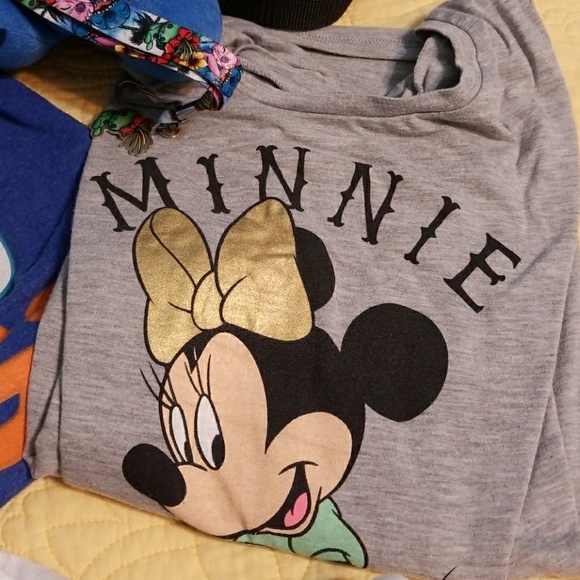 Calling all disney freaks - Picture 3 of 4